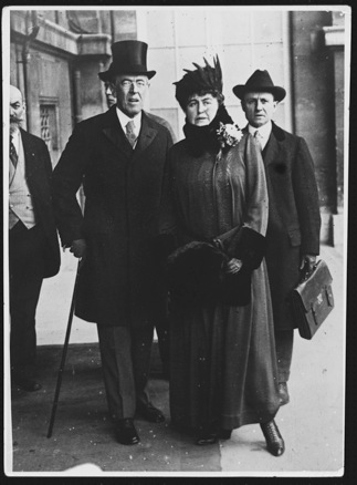 President Woodrow Wilson and First Lady Edith Wilson
