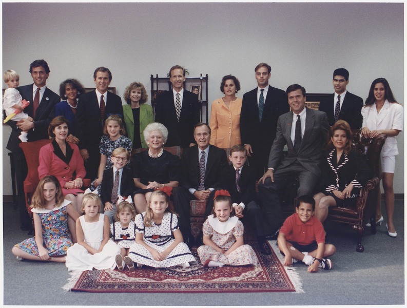 President George Bush, First Lady Barbara Bush, their children, children-in-law and grandchildren, 1992.